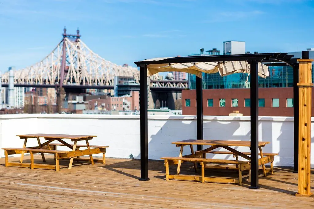 Lic Hotel New York