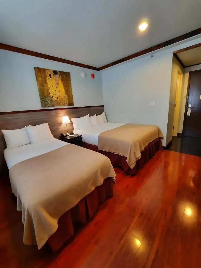 Lic Hotel New York