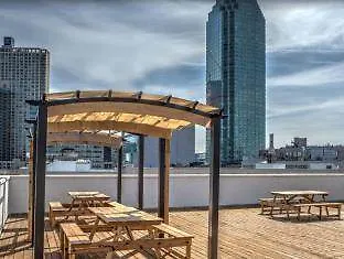 Lic Hotel New York 3*,