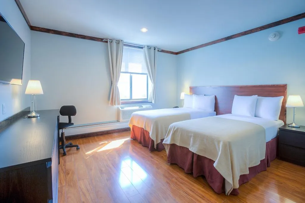 Lic Hotel New York