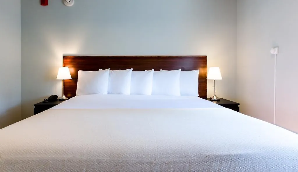 Lic Hotel New York